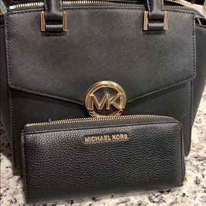 Michael Kors Purse & Wallet Set